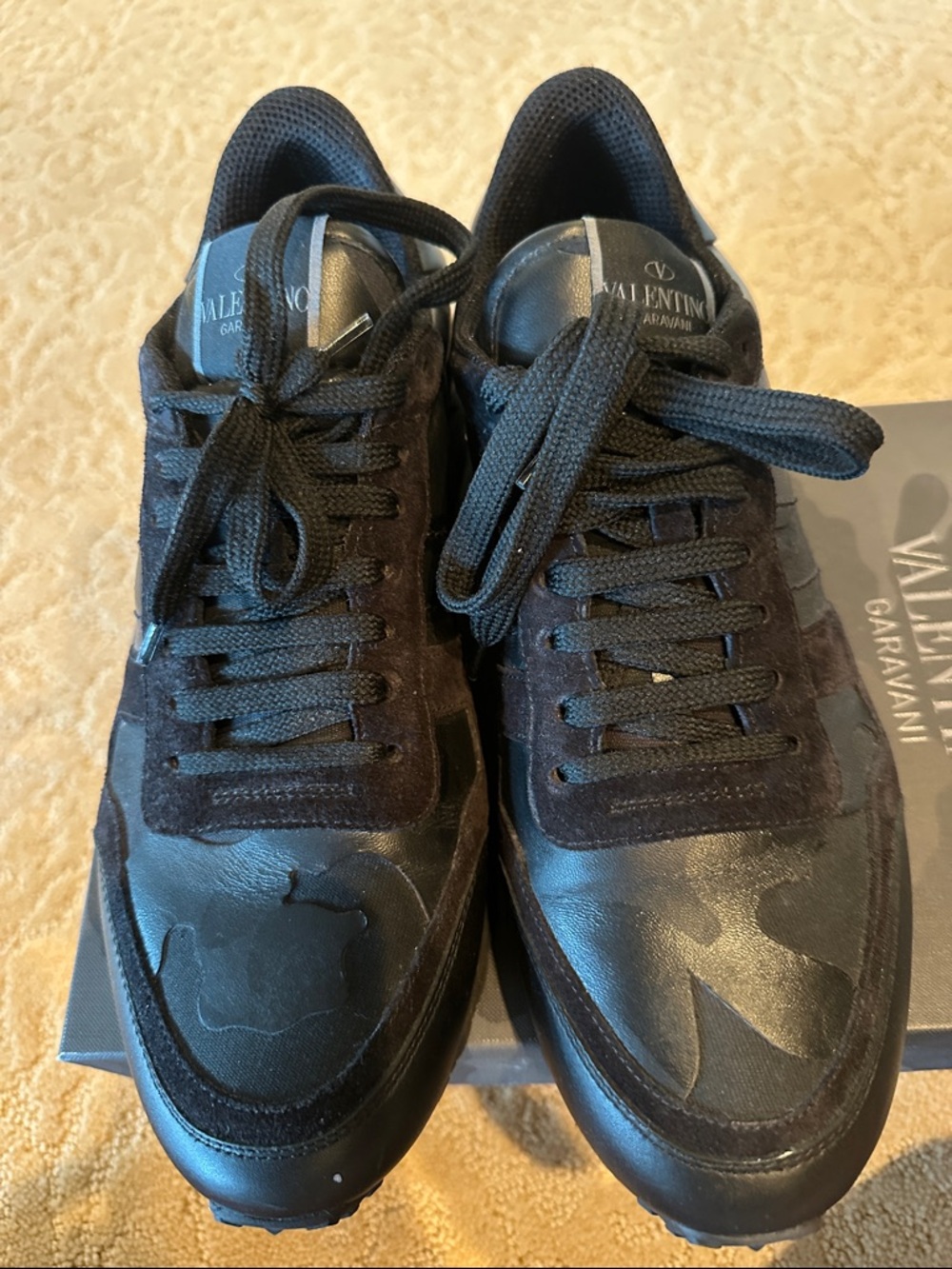 Valentino Garavani Bounce Leather Sneakers Black RY2S0723NSD